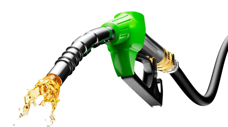 Petrol, Diesel prices today: Fuel rates remain unchanged on March 15| Check what you have to pay in your city
