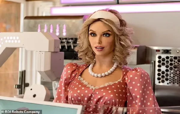 World’s First Supermodel Robot Cafe To Open In Dubai